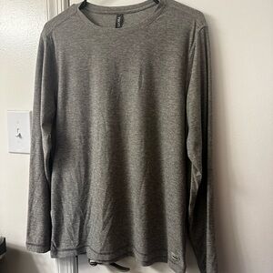 Vuori Men’s Strato Tech Long Sleeve Tee - Charcoal Heather